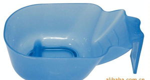 厂价直供各类美发夹 发夹、鸭嘴夹、尖嘴夹、塑料夹等，一站式采购化妆夹与日用百货